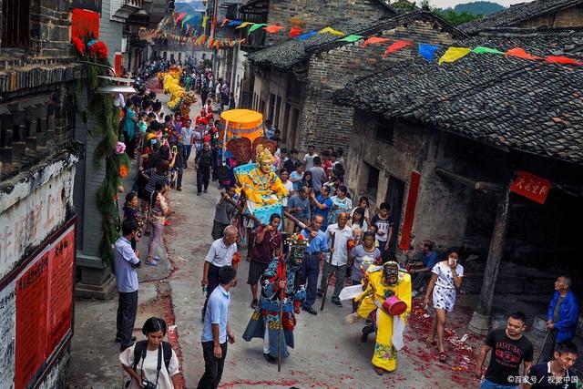 福建民间的忌讳和彩俗