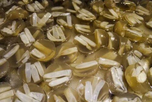 看着福建土笋冻，嘴巴就是不敢动