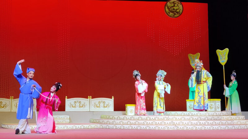 闽文化风俗—民间戏曲—泉州高甲戏