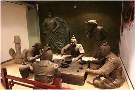 福建厦门中秋节博饼,起源于郑成功收复台湾;距今有500多年历史