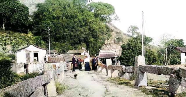 你了解漳州吗?1885年的福建漳州是什么样?1885年老福建漳州照片