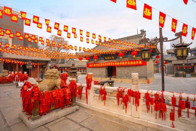 福建神仙有多野!持有身份证,可坐飞机,绝对没黑粉,永不塌房