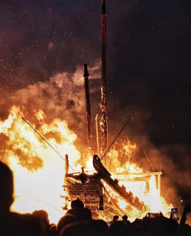 有多少“爱吃的神”,正等着我们用全家桶祭拜?
