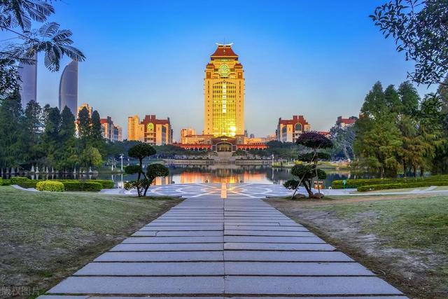 福建旅游景点大全,最值得打卡的32个福建旅游景点,这篇总结全啦