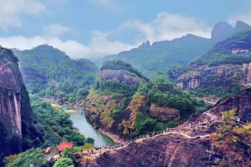 福建十大风景名胜，去过一半才不留遗憾，你打卡过几个？