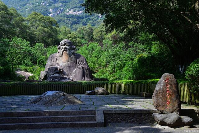 福建旅游攻略:揭秘前十名风景区排名,每一站都是惊喜!