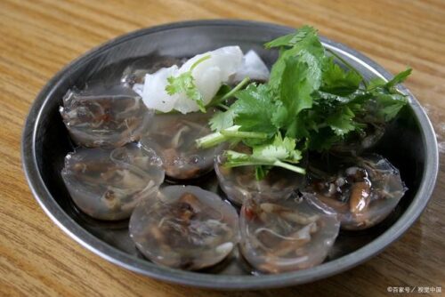 福建黑暗料理图鉴：五款挑战味蕾的美食，你有勇气尝尝吗？