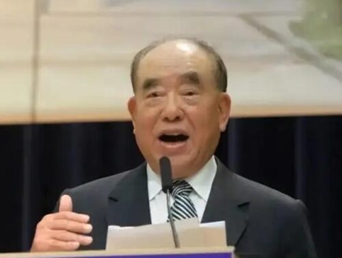 台湾军事强人郝柏村，支持两岸统一，直言：就算死，我也是中国人