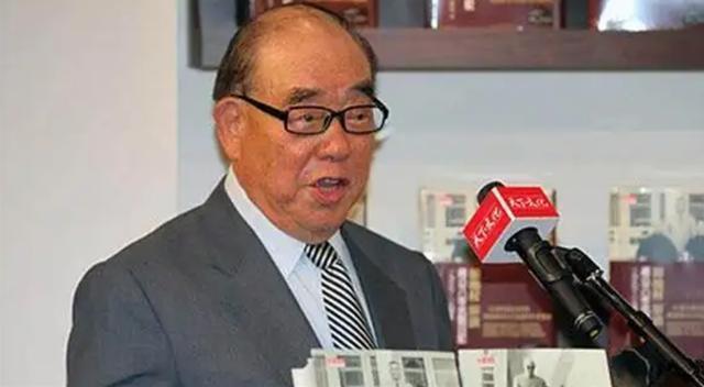 台湾军事强人郝柏村,支持两岸统一,直言:就算死,我也是中国人