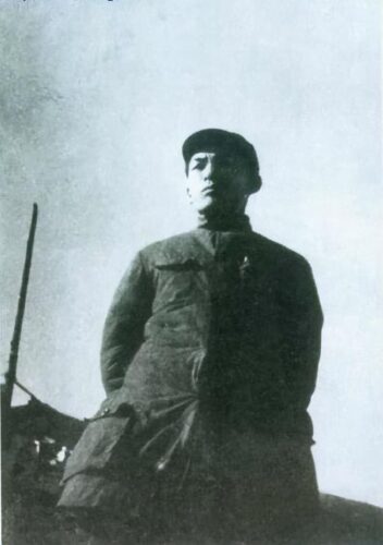 他是开国上将，曾任福建省委第一书记，后任海军司令员，享年85岁