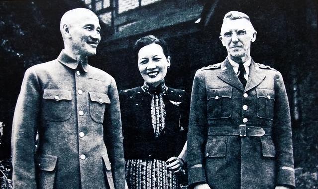 1958年叶飞炮击金门前,毛主席给他一张纸条,林彪:提前告知美国