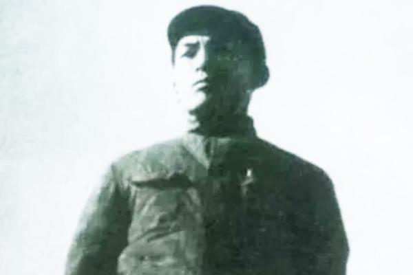 唯一有双重国籍的开国上将