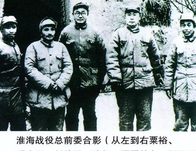 叶飞离家21年,华野司令解放家乡,七旬养母惊慌失措:长官,你是谁?