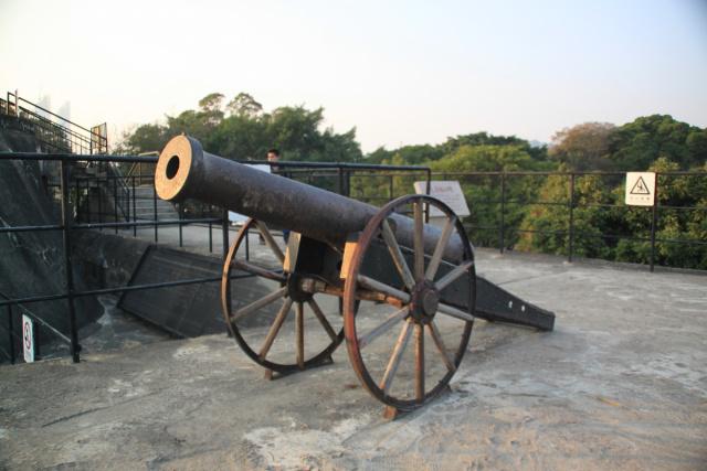 我国很罕见的古炮台在八闽大地,毗邻厦门大学,被称“八闽门户、天南锁钥”