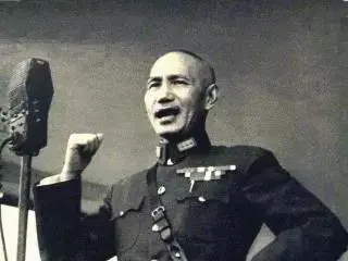 60年前的今天，金门发生了一场“奇怪的炮战”，保住了一个中国