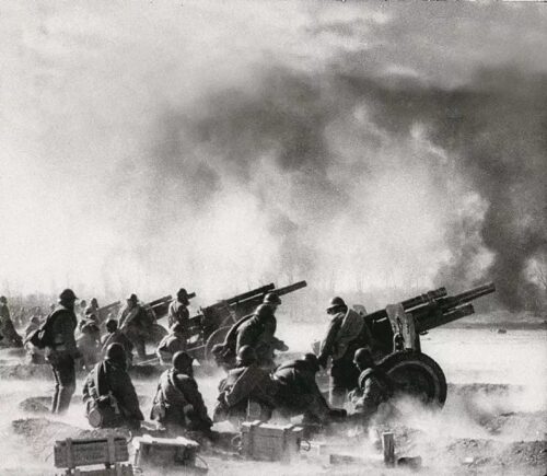 60年前的今天，金门发生了一场“奇怪的炮战”，保住了一个中国