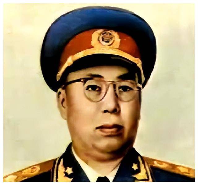 刘亚楼抗战期间在苏联留学,回国就担任四野参谋长,原因何在?
