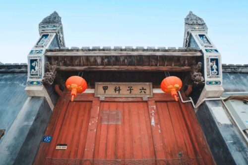 他是末代“帝师”，出身福州学霸世家