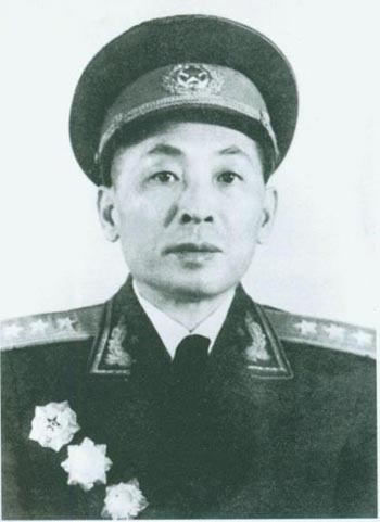 “归侨将军”叶飞:巧用神兵成就传奇战役
