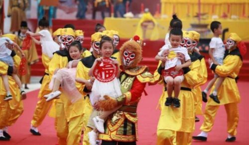 2004年，福建发现孙悟空墓，还有金箍棒，难道孙悟空真实存在过？