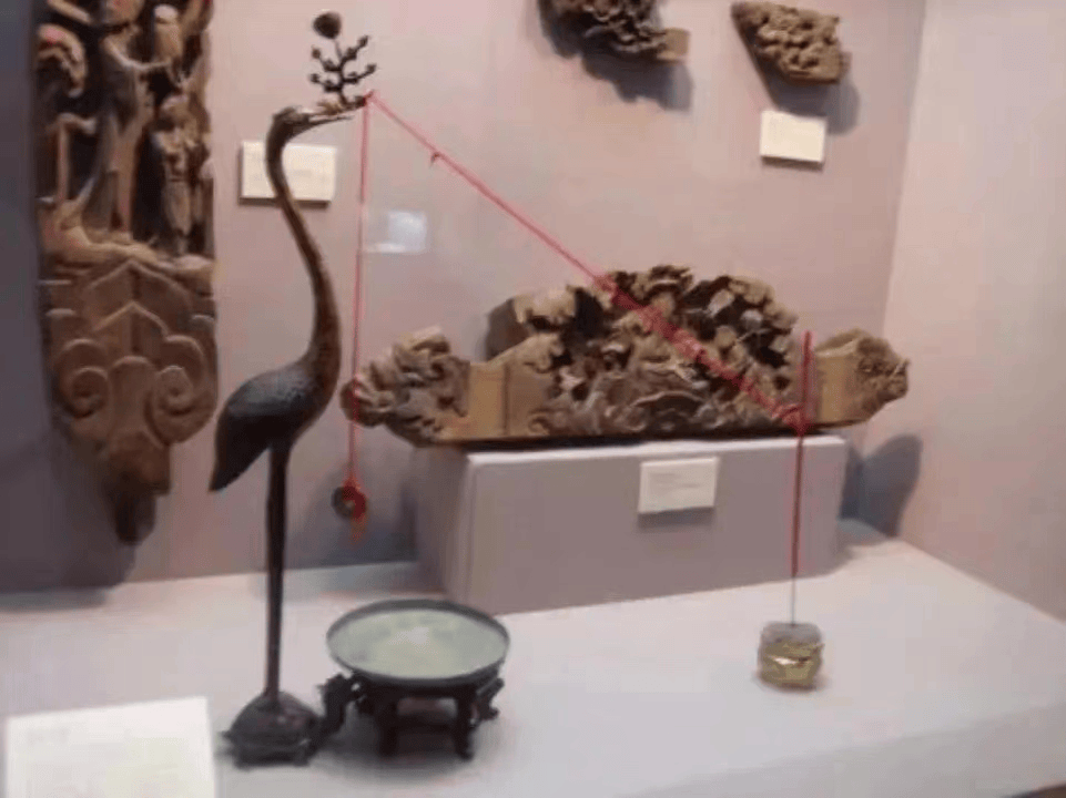 他是末代“帝师”,出身福州学霸世家