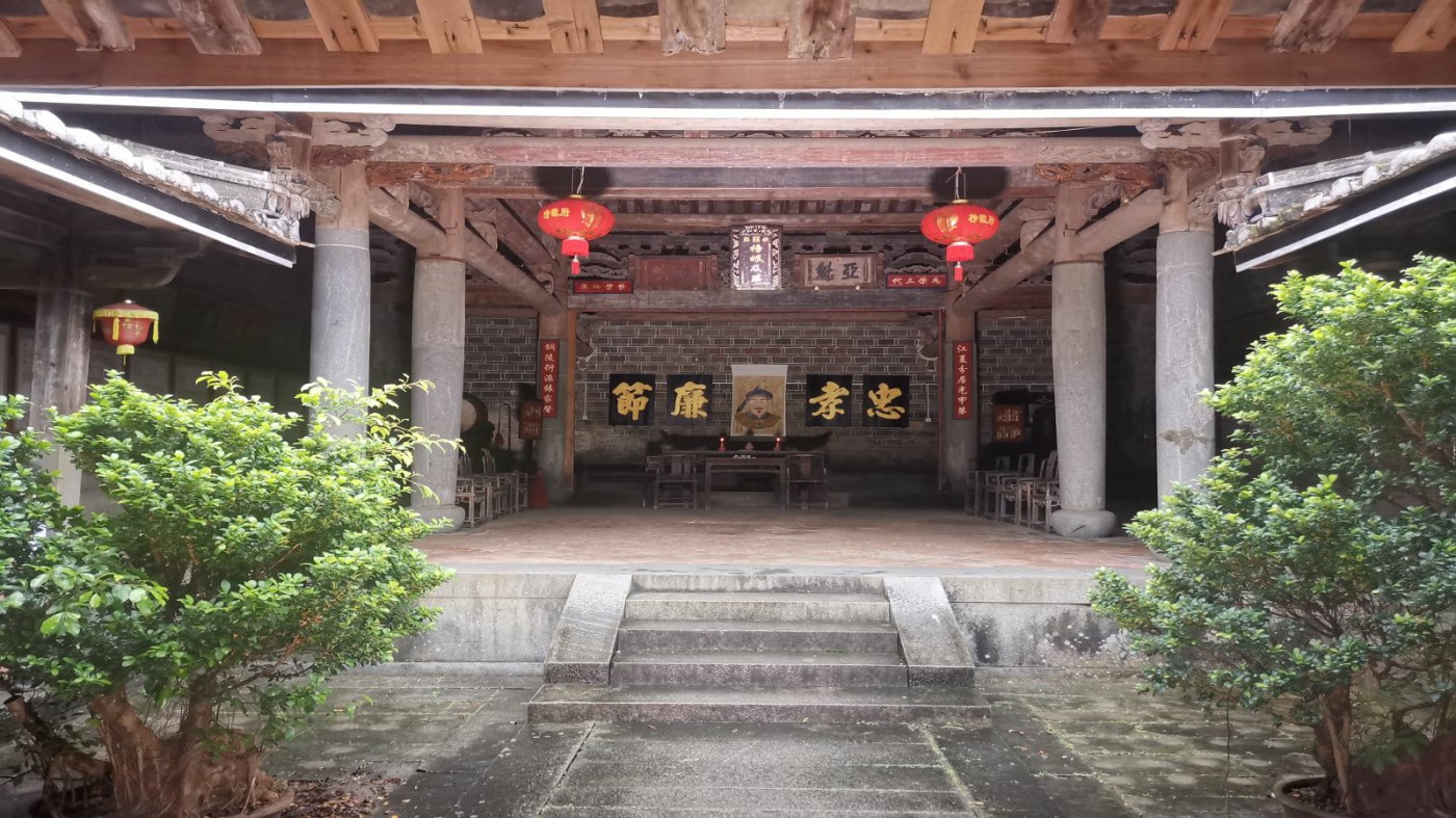 漳州市平和县霞寨镇钟腾村