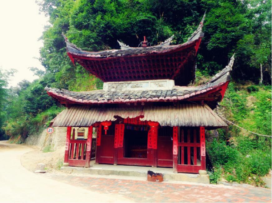龙岩市新罗区万安镇竹贯村
