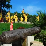 八闽门户之魅：厦门胡里山炮台与嘉庚公园的历史人文之旅