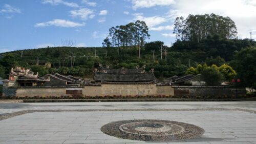 漳州市平和县霞寨镇钟腾村