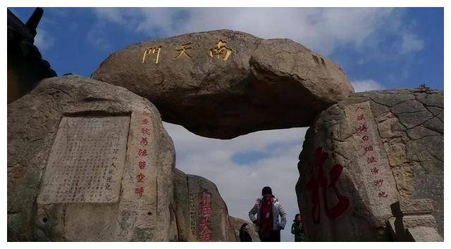 福建发现孙悟空墓,墓中金箍棒令人难以置信,专家:居然都是真的
