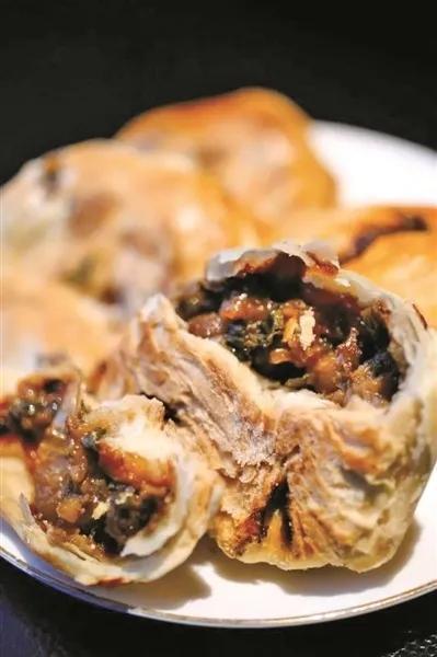 八闽文脉·风物｜光饼：小吃中的传奇，福建人的乡愁“解药”