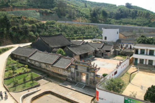 平和名镇名村——钟腾村