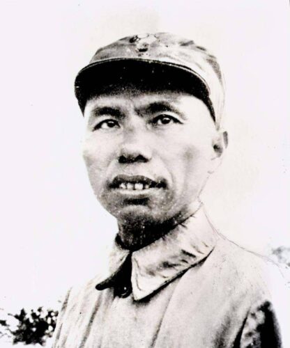 他是首任福建省委书记，主动辞去官职，一生热爱家乡，享年83岁