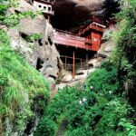 隐秘佛国：甘露岩寺的神秘面纱