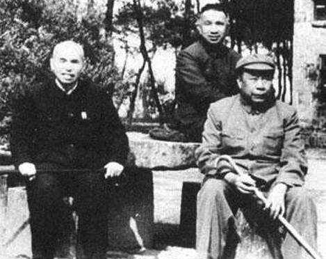 他是首任福建省委书记,主动辞去官职,一生热爱家乡,享年83岁