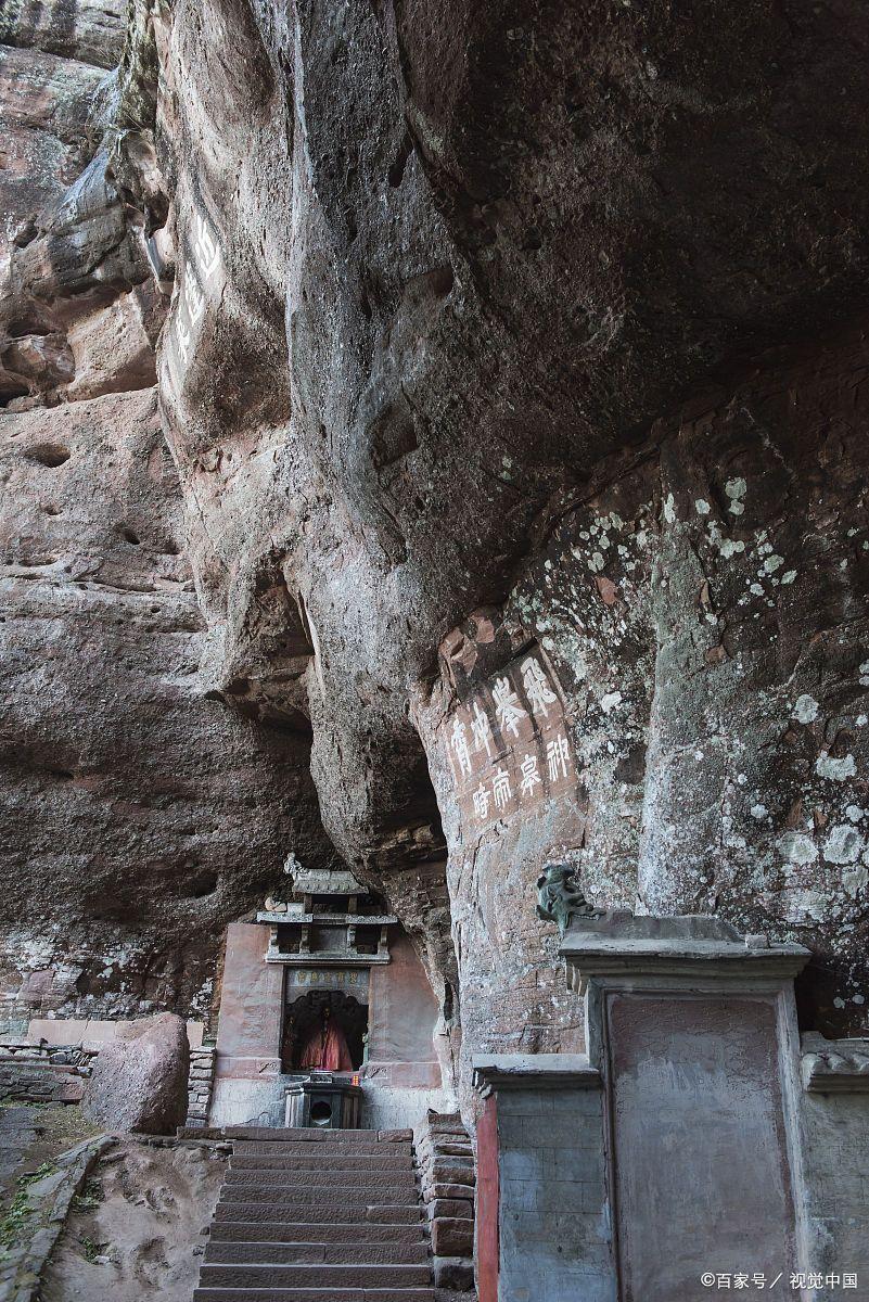 隐秘佛国:甘露岩寺的神秘面纱