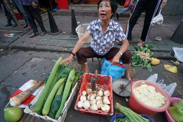 三沙印象:八闽大地有着古老传承有台湾商品,有新鲜鱼虾还有那些卖菜老人 ,这就是三沙