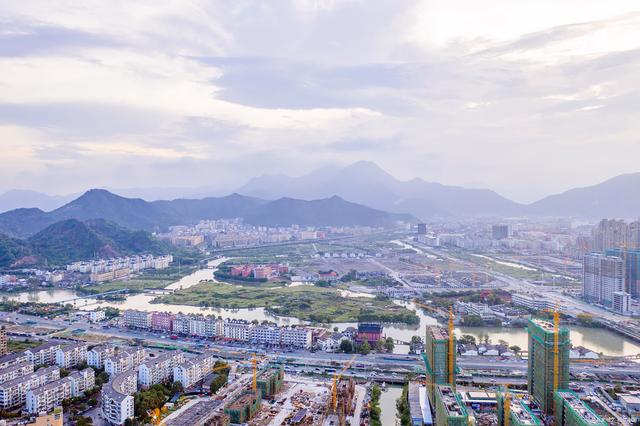 闽东胜地,有山名太姥。地处福鼎之南,东海之滨