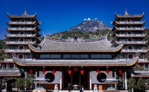 中国公认最美的10处福州美景！1.鼓山风景区—代表地：福州