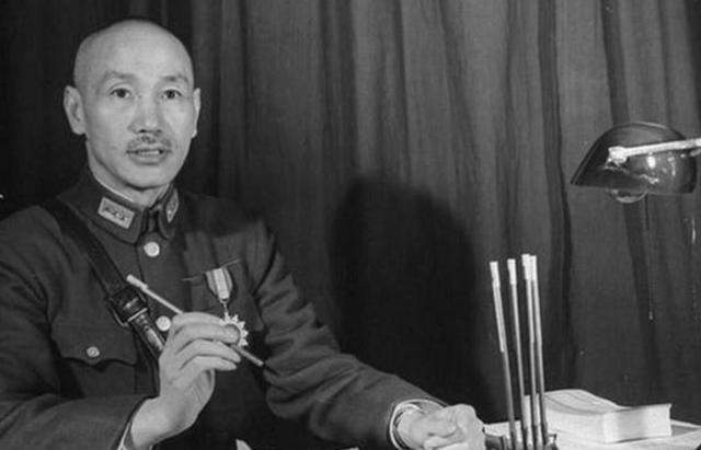 1966年福州3个战士驾船叛逃台湾,周总理下令:打掉接应机