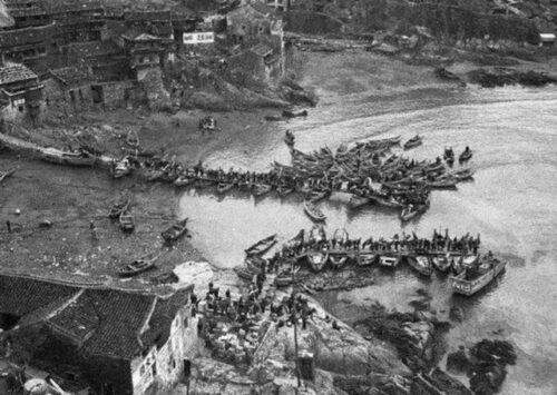 1966年福州3个战士驾船叛逃台湾，周总理下令：打掉接应机