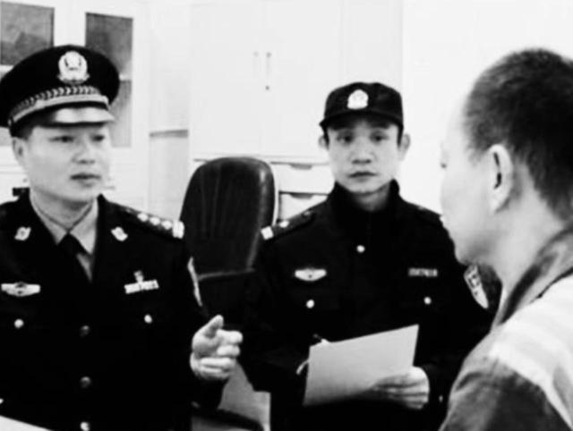 1992年,福建一农民9次盗取军事机密卖给台湾,被抓后如何处置?