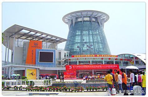 德化瓷安溪茶，晋江鞋服美名扬，福建10个特色县，沙县小吃遍天下