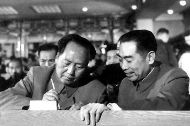 1954年,张鼎丞提出办案“四不”原则,众人不理解,毛主席:赞同