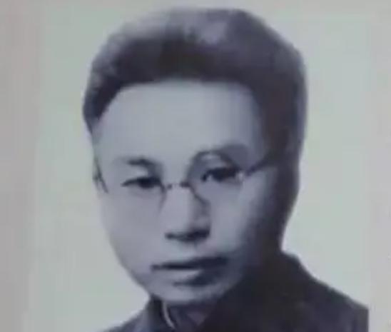 1954年,张鼎丞提出办案“四不”原则,众人不理解,毛主席:赞同