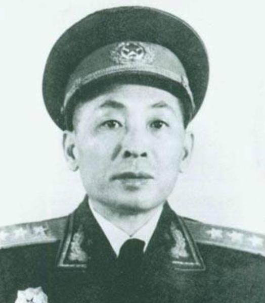 1954年,张鼎丞提出办案“四不”原则,众人不理解,毛主席:赞同