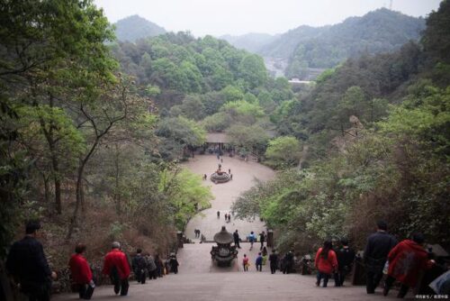 清源山探秘，古迹寻幽行，蜜枣零食享，5日游攻略