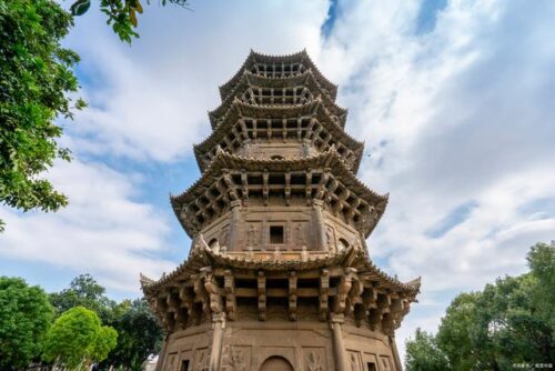 泉州开元寺东西塔五日游，探寻古刹韵味，品味湖南小吃解馋