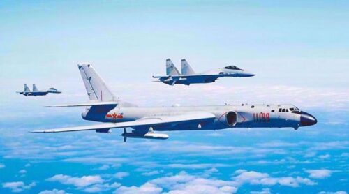 围台演习结束，岛内方寸大乱，吴钊燮语无伦次，送梅花鹿求和平