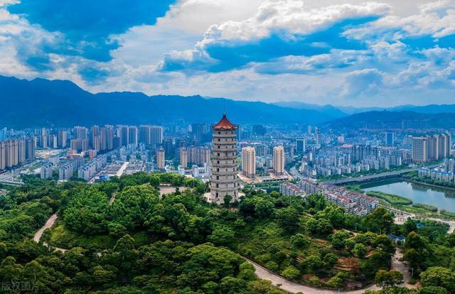2024上半年福建各市GDP:福州居首,厦门第3,宁德负增长